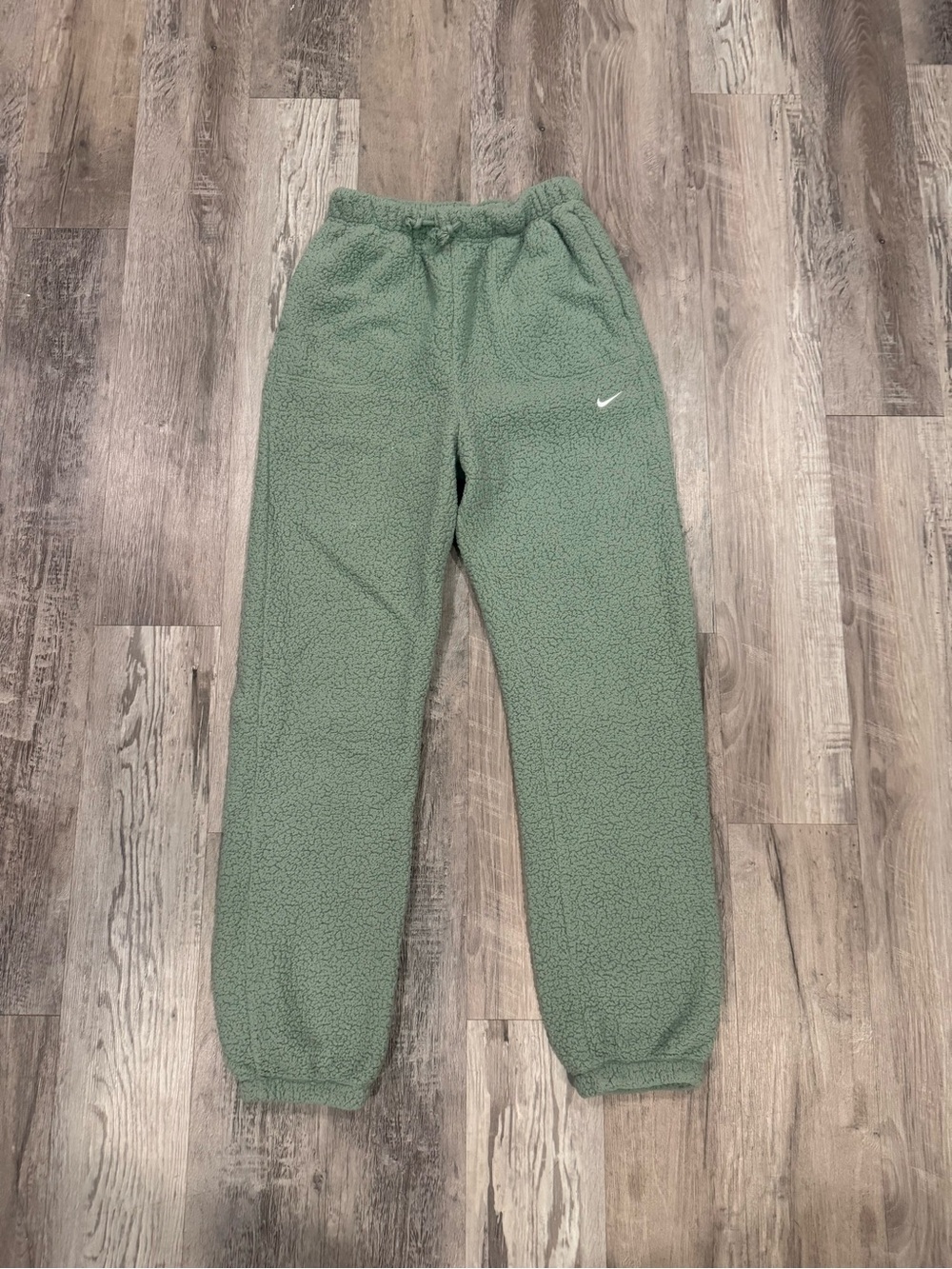 Nike Women’s Green Sherpa Fleece Joggers